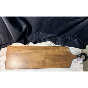 NEW BIDK HOME NATURAL ACACIA WOOD CUTTING CHARCUTERIE BOARD 26L x 7W (2880)